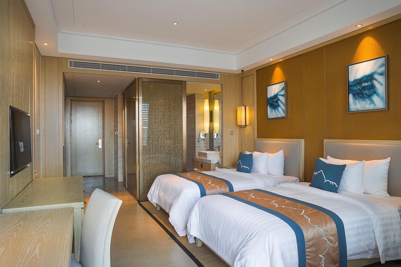 Grand New Century Hotel 三亜市 エクステリア 写真