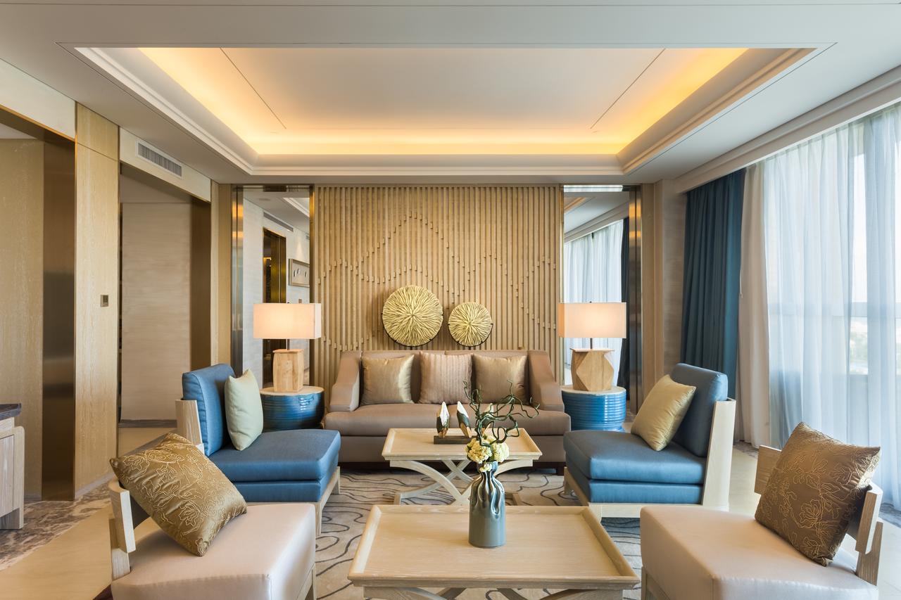 Grand New Century Hotel 三亜市 エクステリア 写真