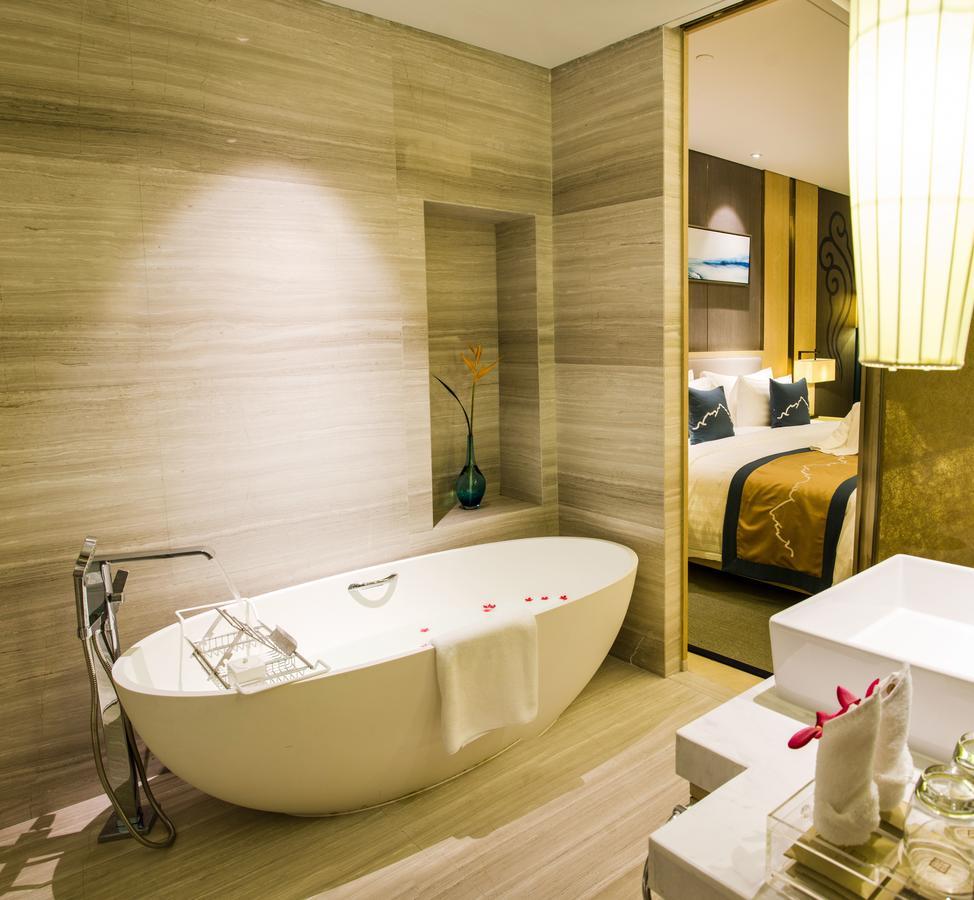 Grand New Century Hotel 三亜市 エクステリア 写真