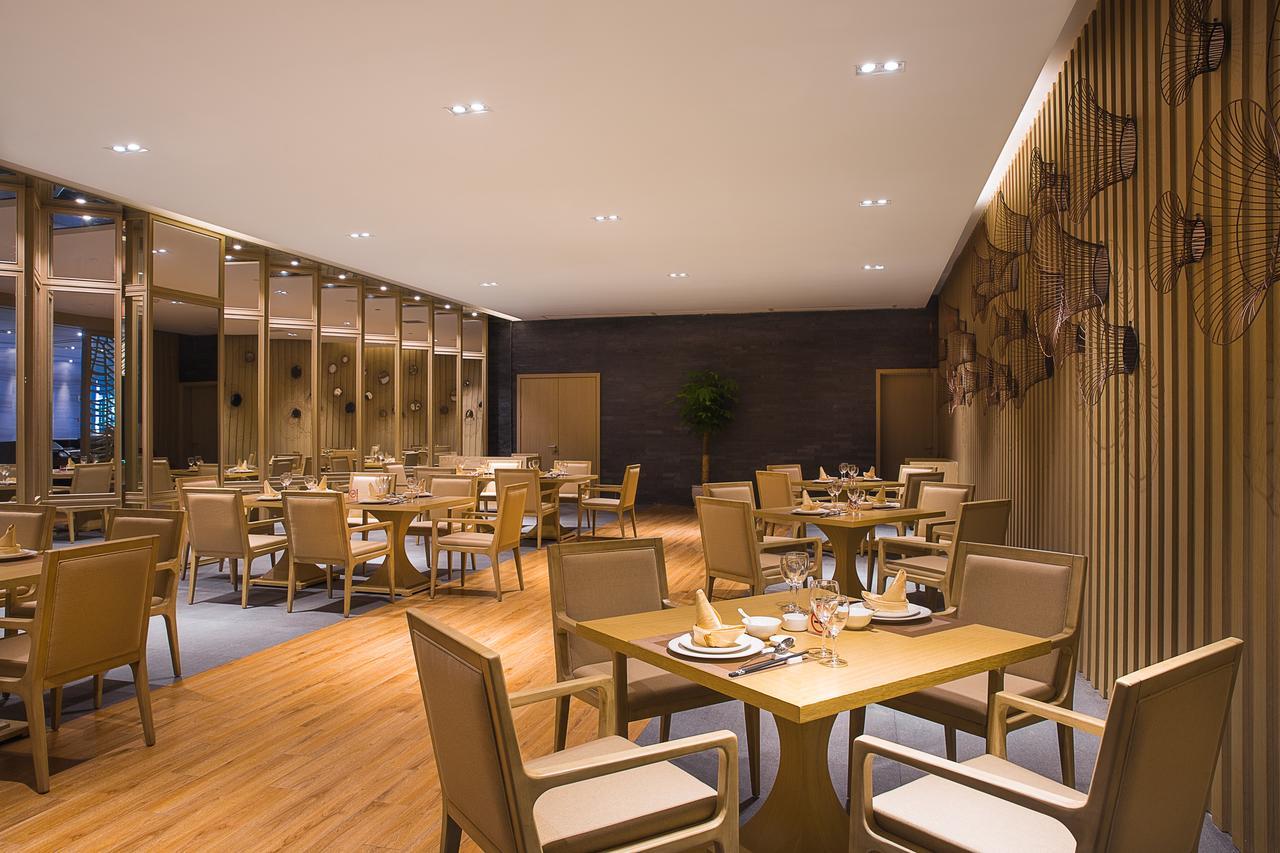 Grand New Century Hotel 三亜市 エクステリア 写真