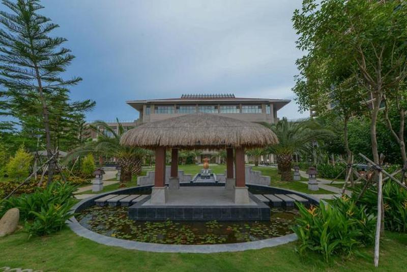Grand New Century Hotel 三亜市 エクステリア 写真